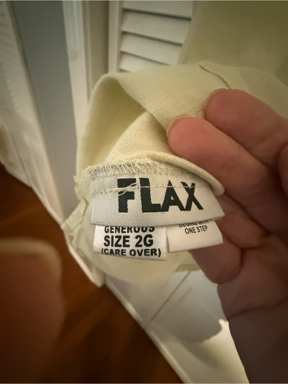 FLAX Generous cut 100 percent linen V-Neck sleeveless Top in Light Sage/ yellow - Picture 3 of 3